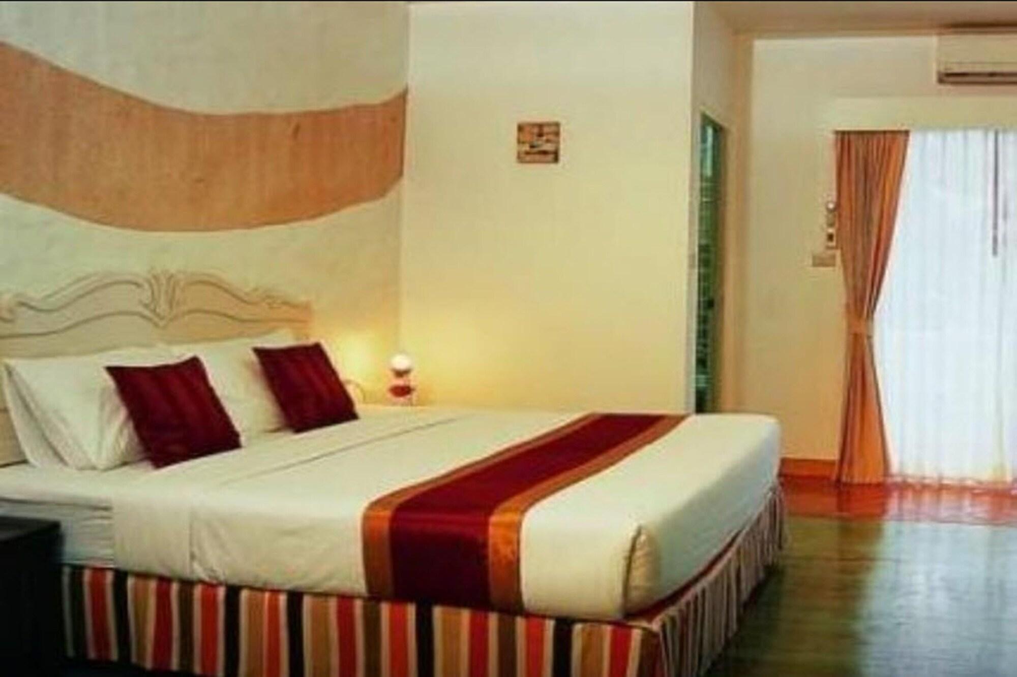 Ease Coast Hotel Pattaya