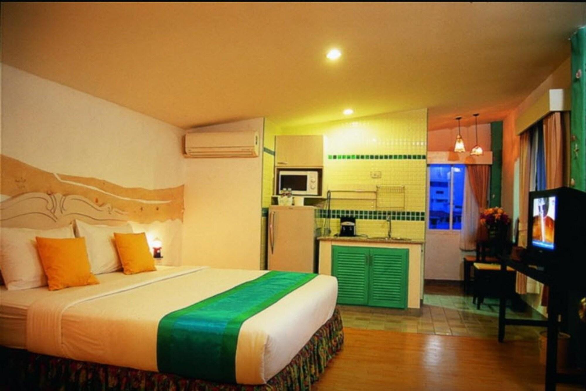 Hotel Ease Coast